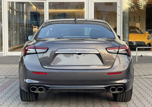 Maserati Ghibli cena 131146 przebieg: 12, rok produkcji 2023 z Ostroróg małe 56